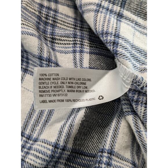 Universal Thread Plaid Flannel Shirt Medium Blue Gray Ruffle Neck Long Sleeves - Picture 5 of 9